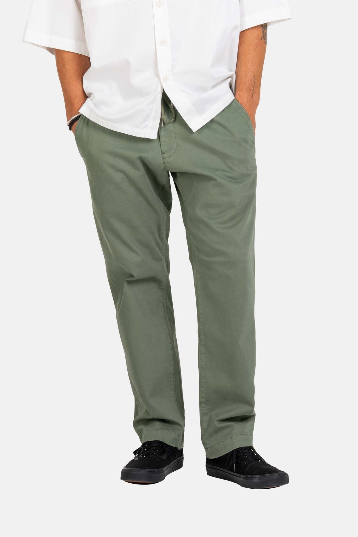 Reflex Loose Chino Light Olive