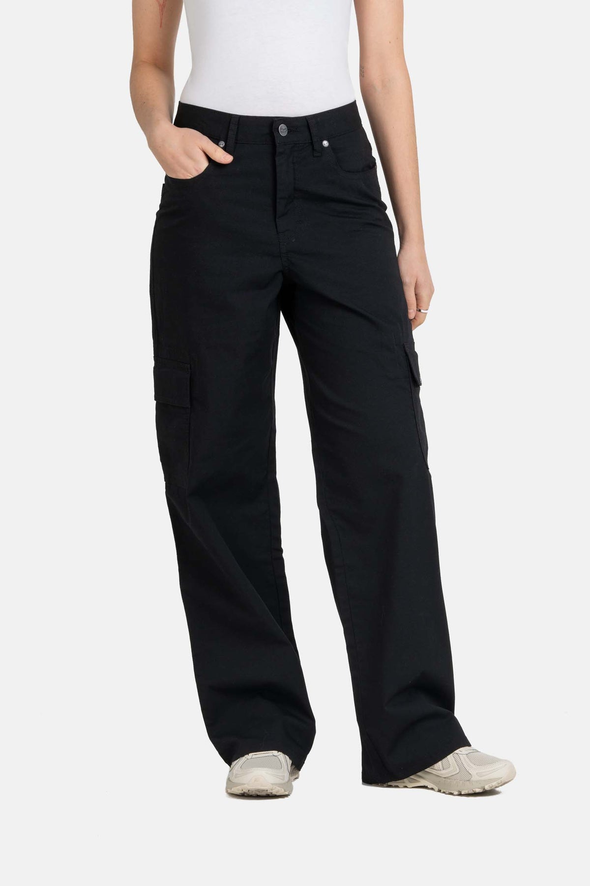 Women Mia Cargo BR Deep Black