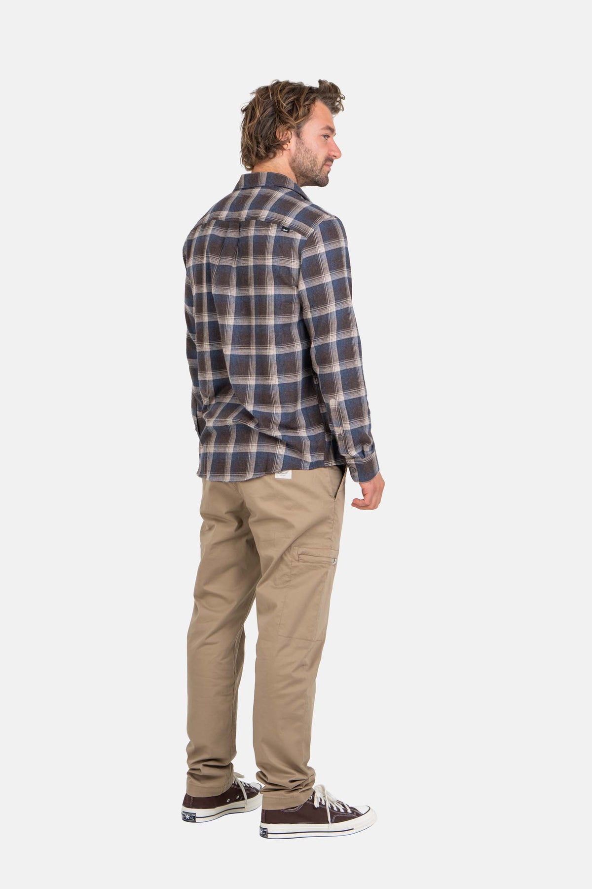 Crater Chino Dark Sand