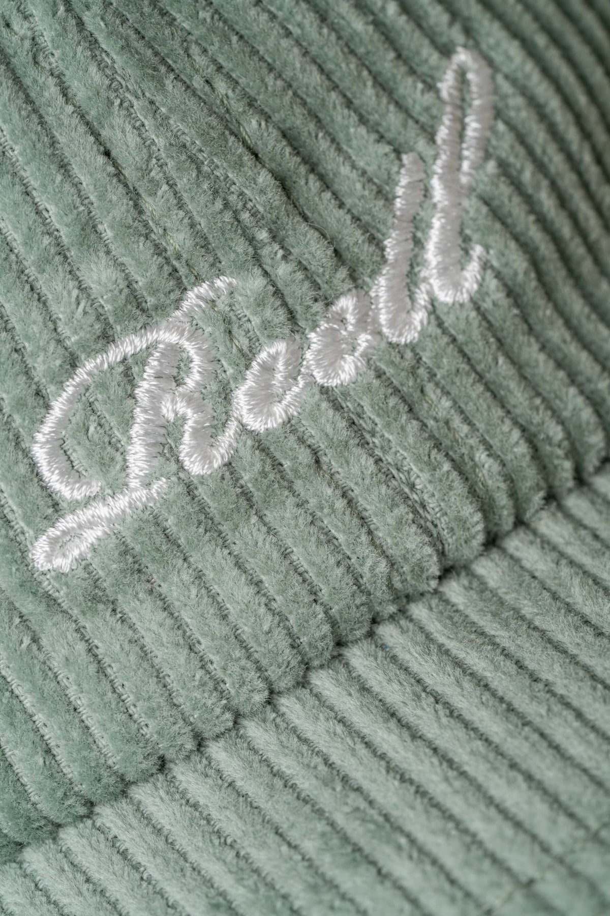 Single Script Cap Hedge Cord