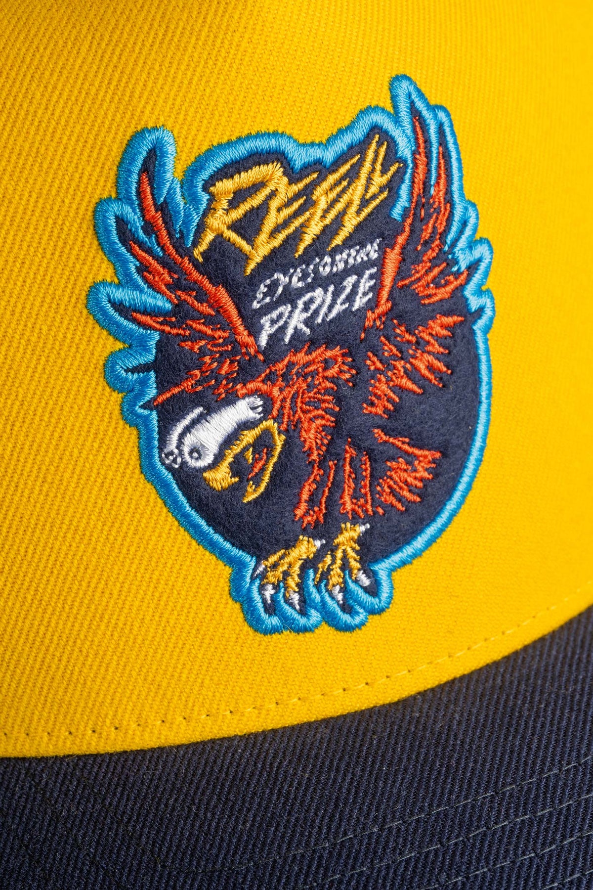 Trucker Cap Yellow / Navy