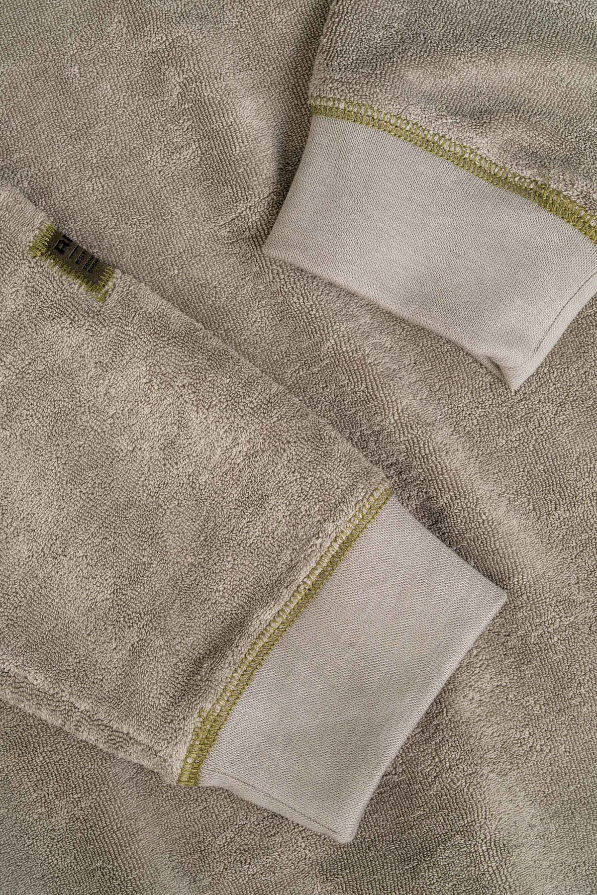 Coverstitch Crewneck Shadow Green