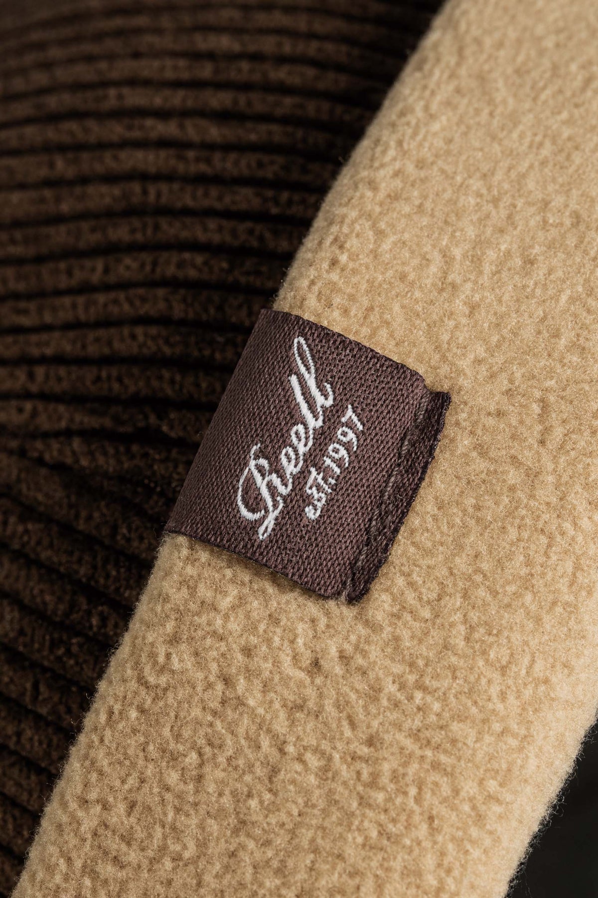Docker Cap Dark Brown Cord / Beige Fleece