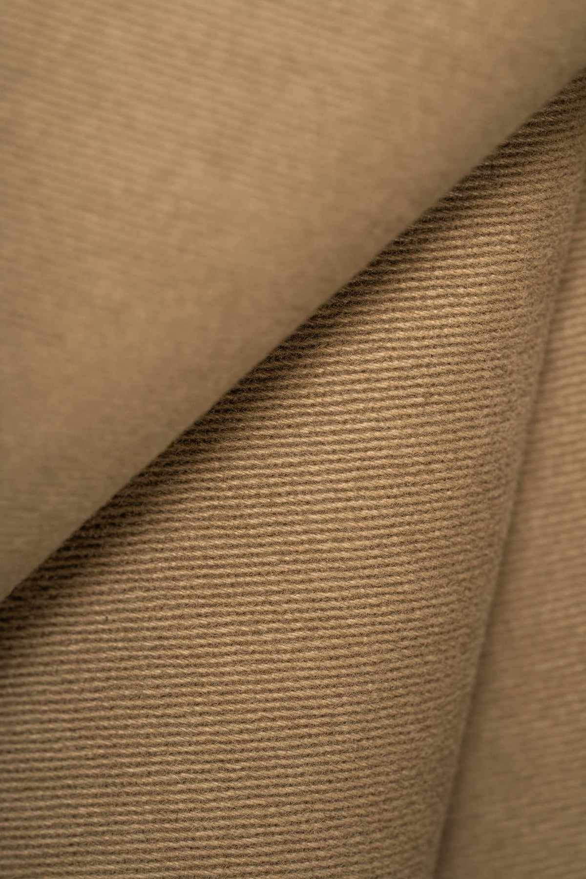 Reflex Loose Chino Dark Sand