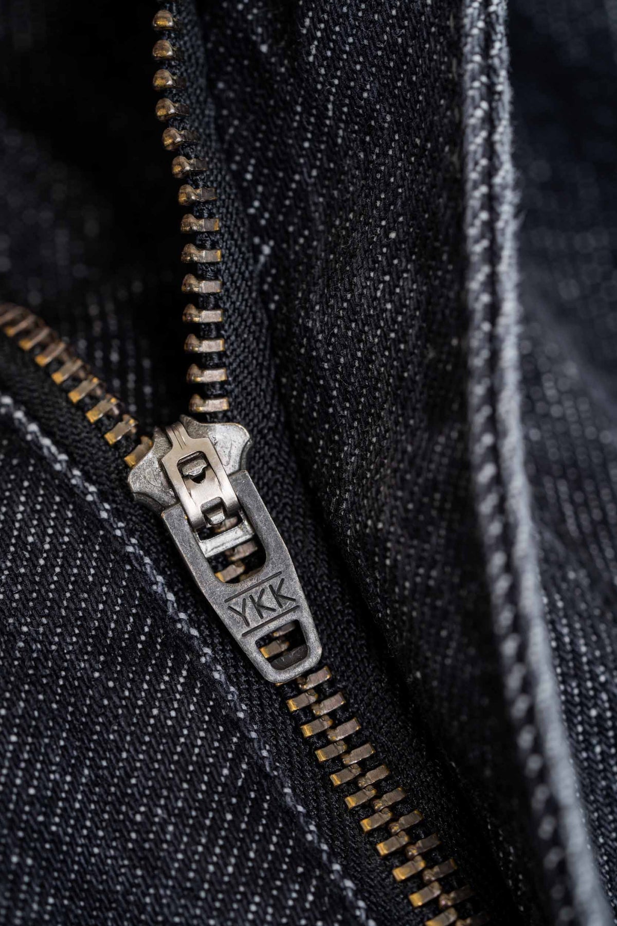 Solid Short Zero's Stone Black