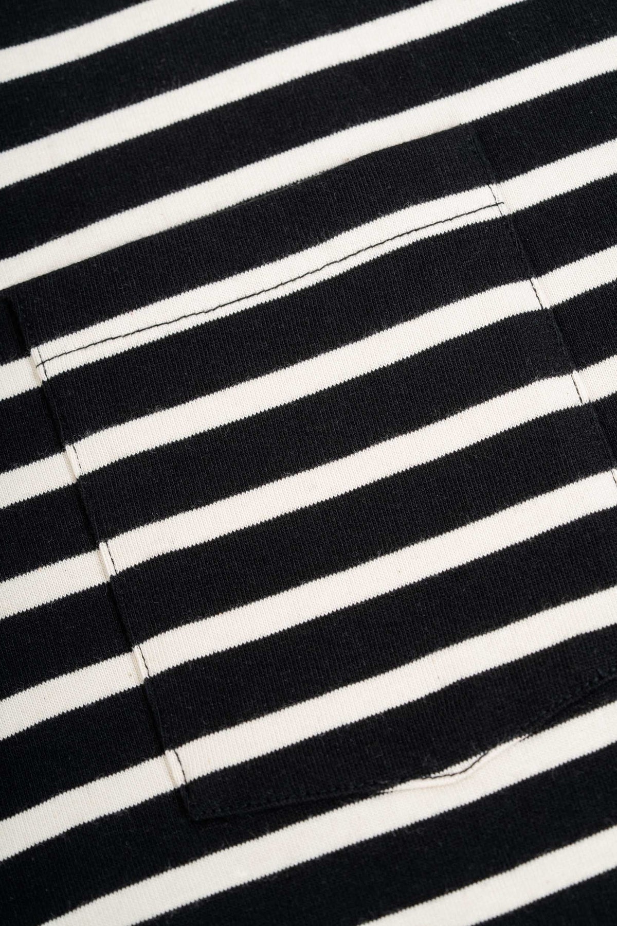 Cross T-Shirt Black / Offwhite