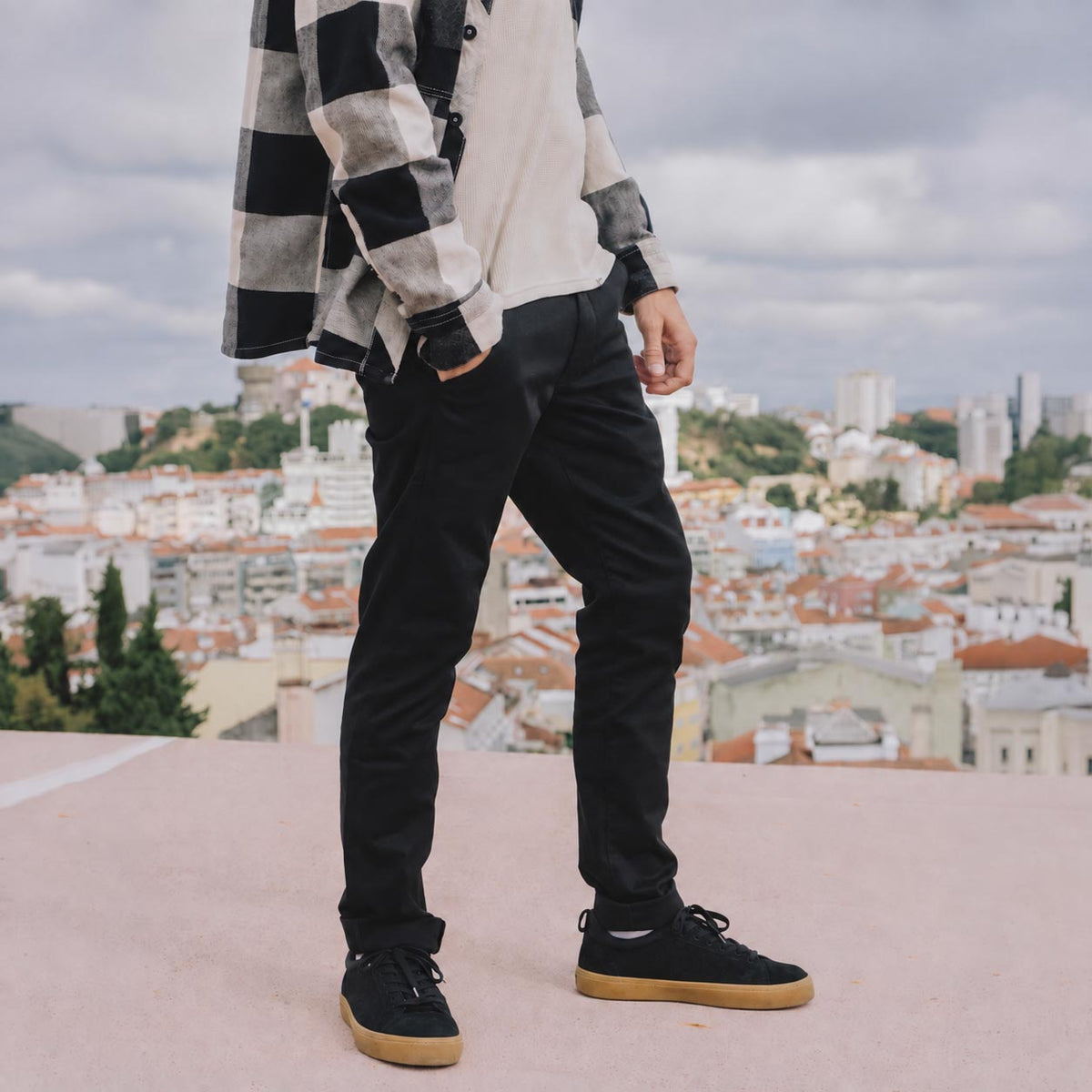 Flex Tapered Chino Black