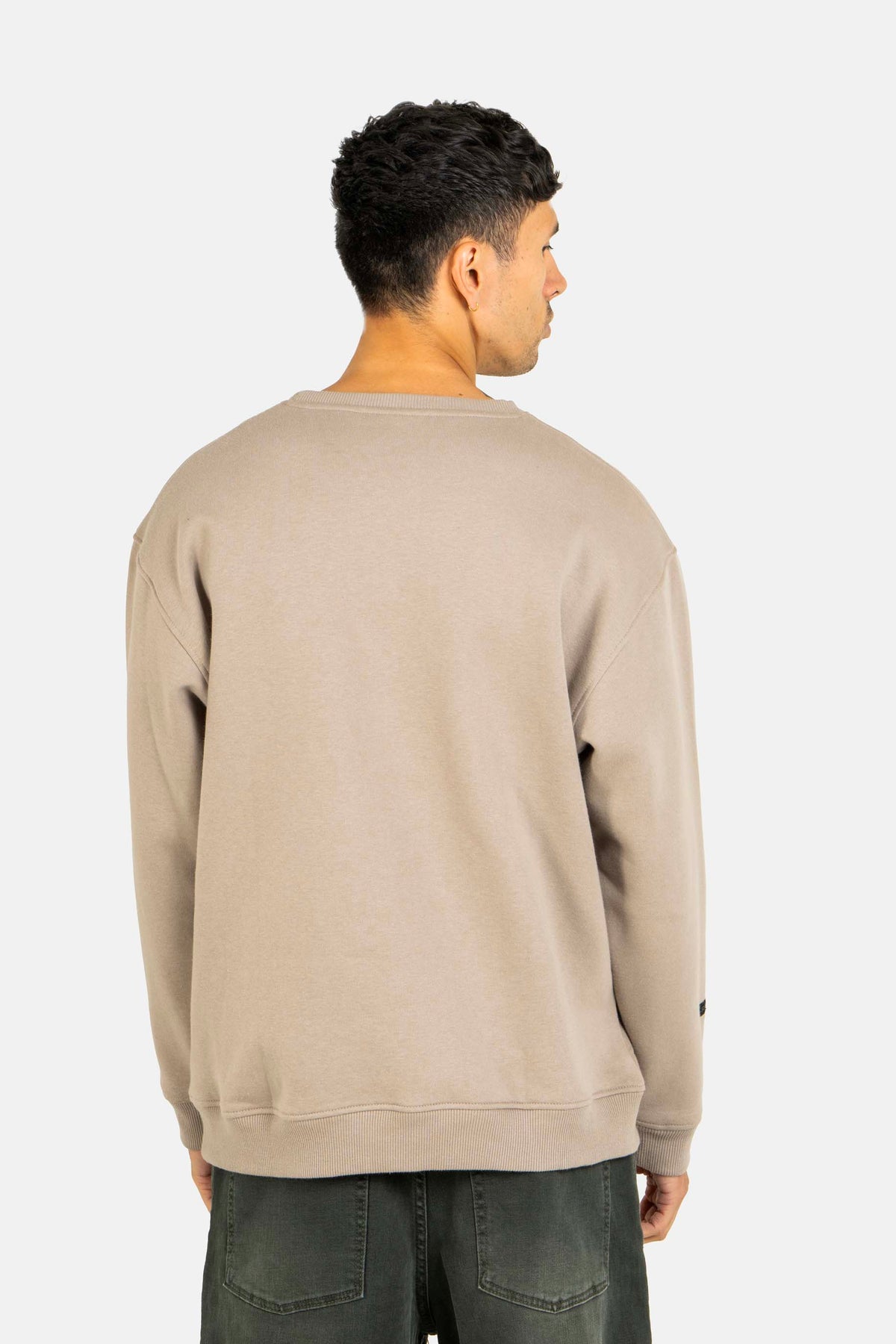 Ease Crewneck Stone Satellite