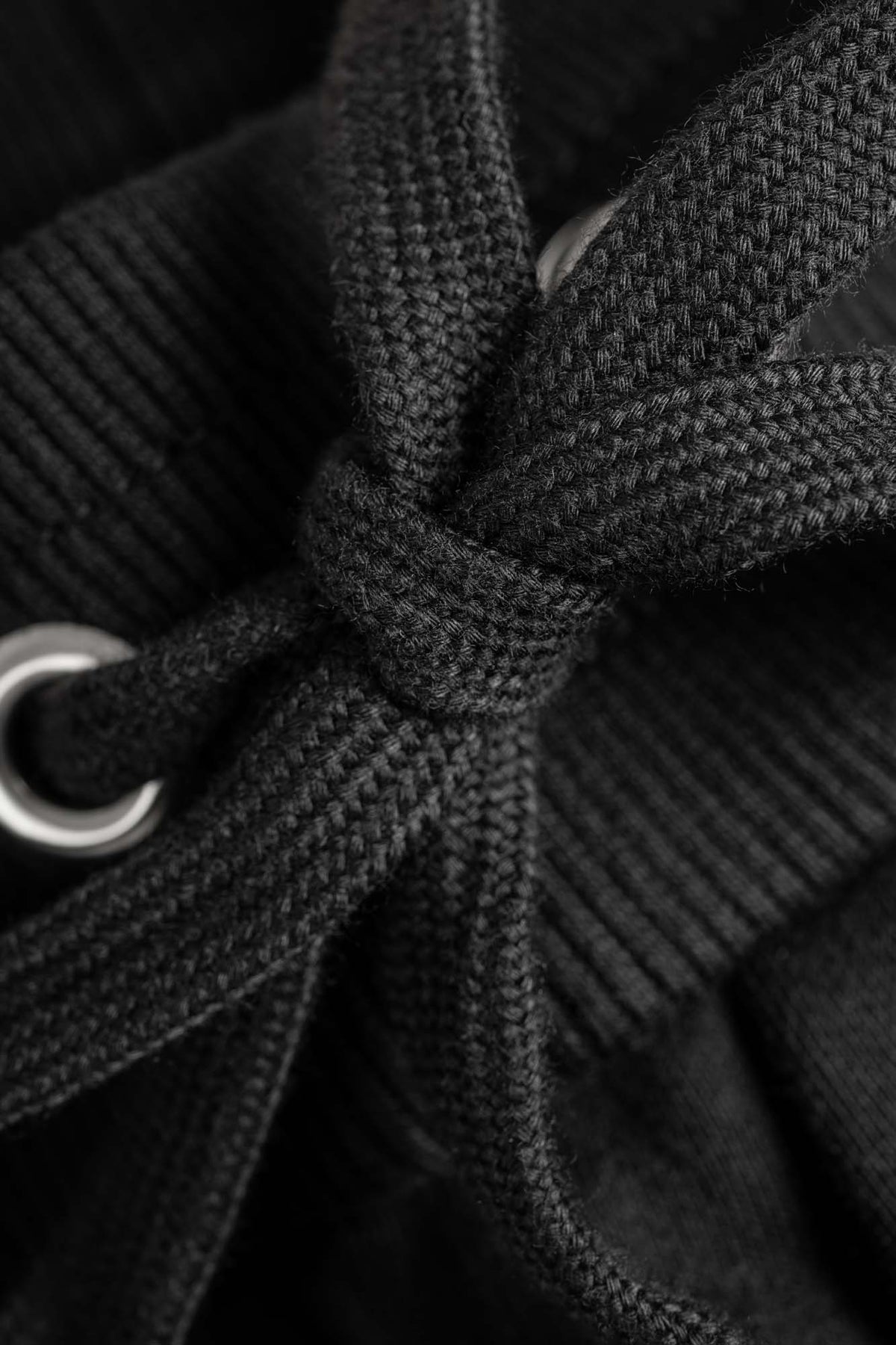Rise Cargo Deep Black