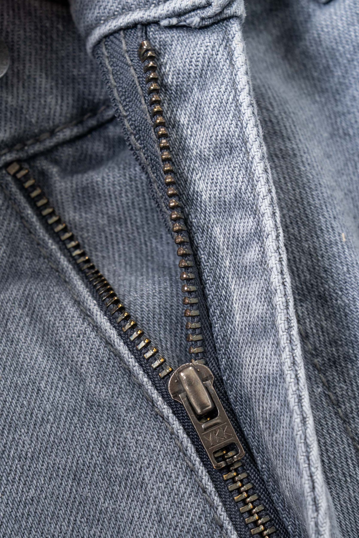 Solid Mid Grey