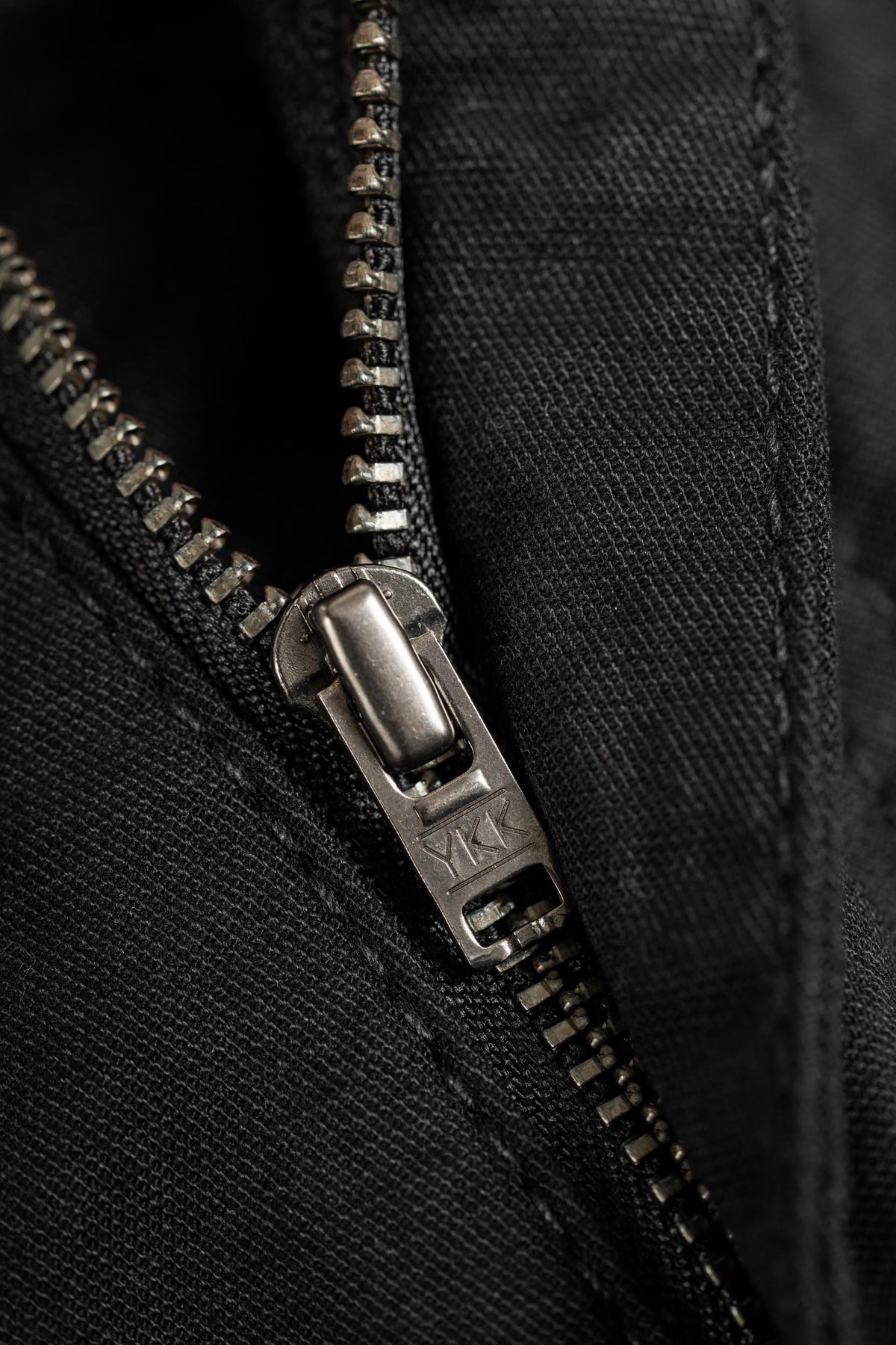 Women Mia Cargo Deep Black Canvas